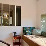 Homestay Casa Augusta Riez